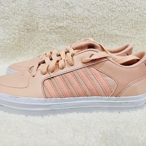 K Swiss Womens Court TRE Sneaker